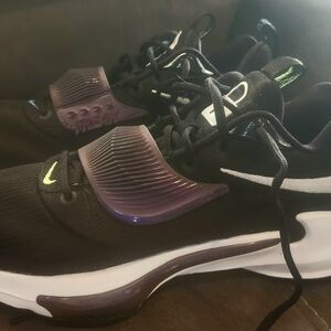 Nike ZOOM Freak III Men's Shoes Size 10.5